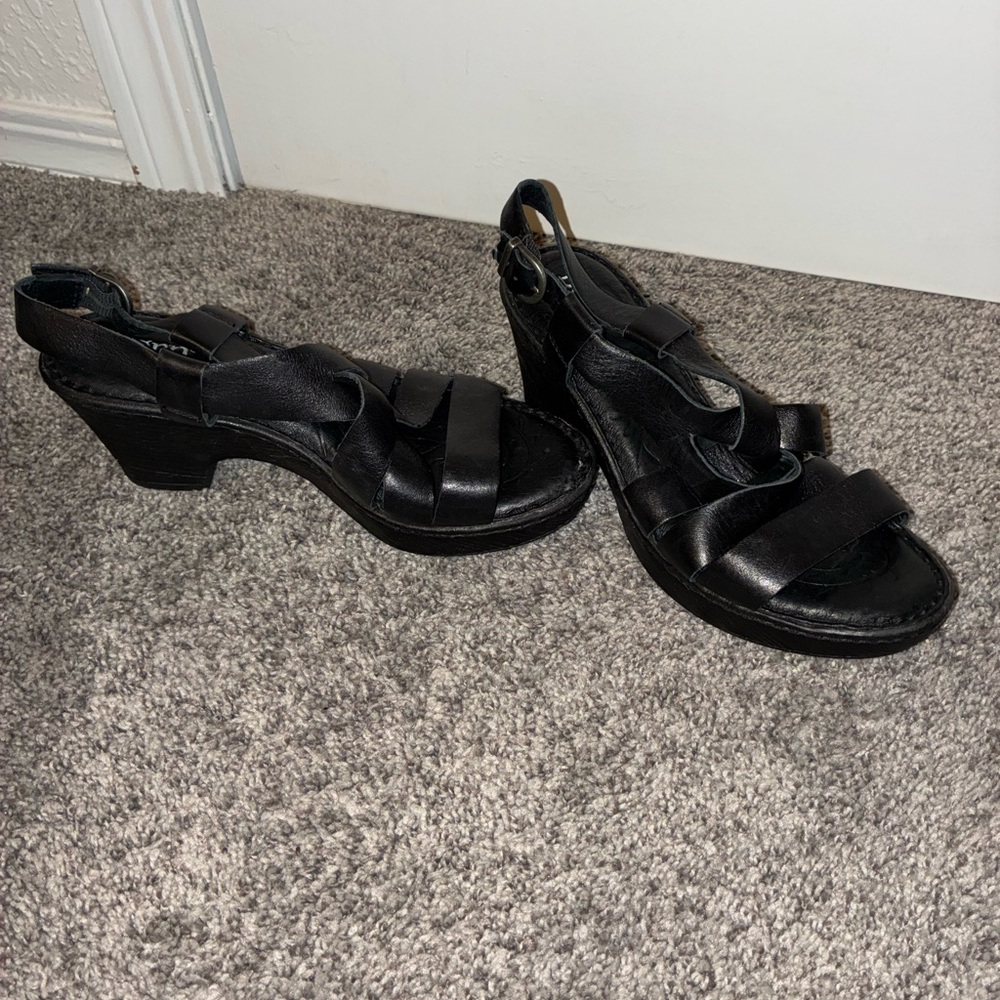 Black Leather Women's Strappy Sandals